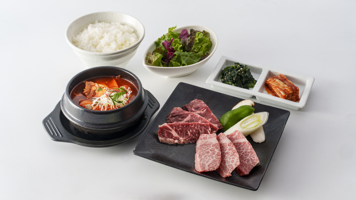 カルビスープと焼肉セット